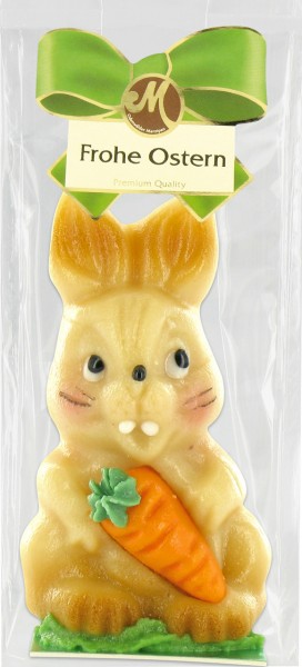 Hase mit Karotte